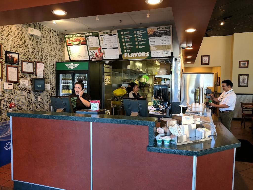 Wingstop | meal delivery | 1765 E Bayshore Rd A1, East Palo Alto, CA 94303, USA | 6503229464 OR +1 650-322-9464