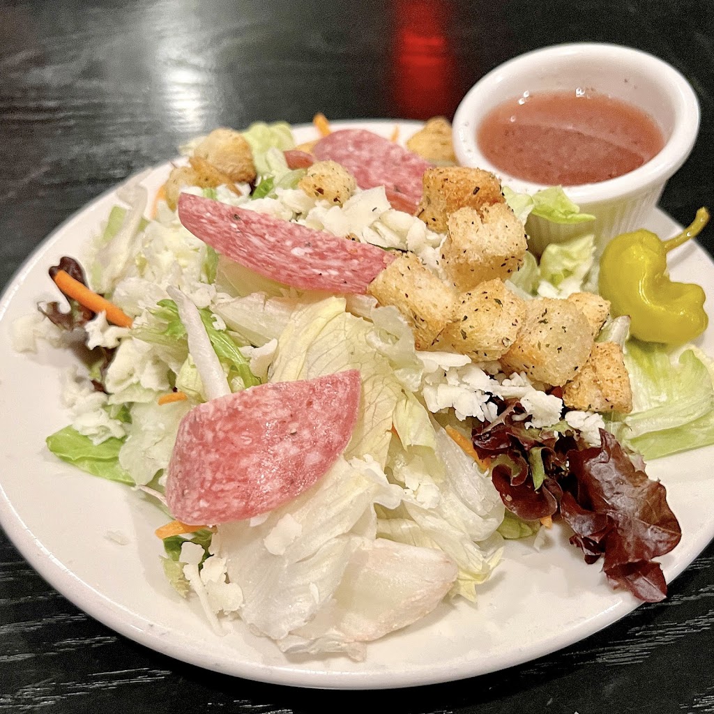 DiCiccos Italian Restaurant & Pizzeria | restaurant | 515 W 13th Ave, Escondido, CA 92025, USA | 8583914422 OR +1 858-391-4422