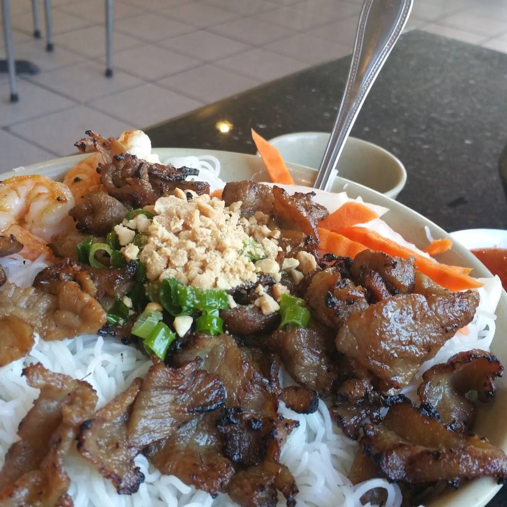 Pho Ha | restaurant | 600 Washington Ave, Philadelphia, PA 19147, USA | 2155990264 OR +1 215-599-0264