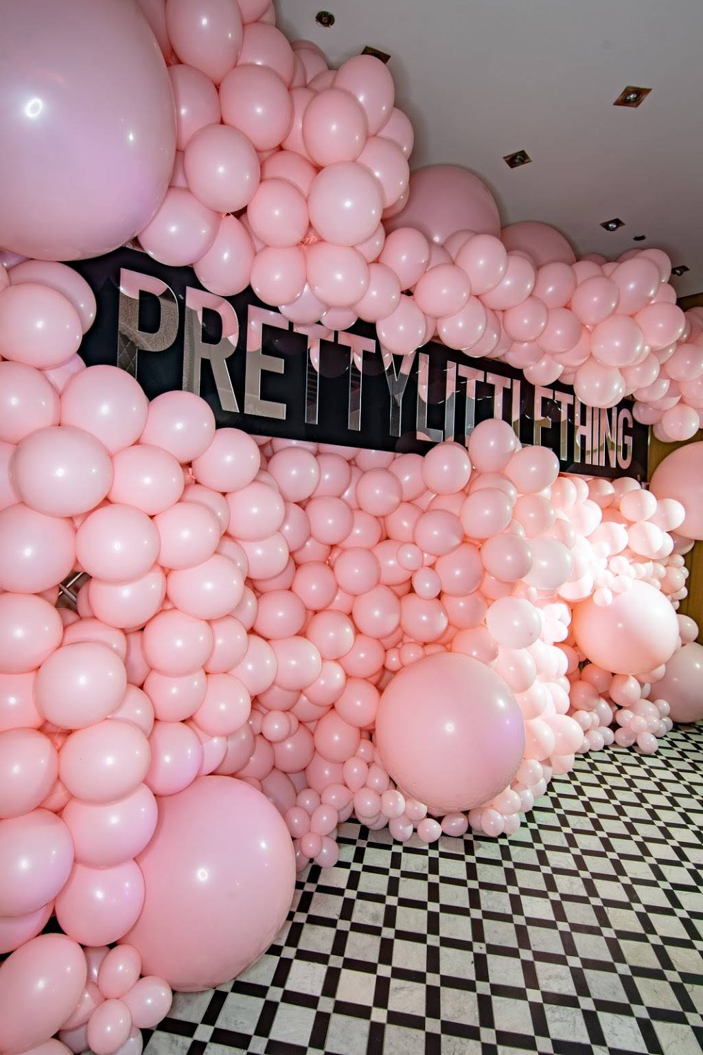 Stanley Social | restaurant | 1510 N Stanley Ave, Los Angeles, CA 90046, USA | 3108948666 OR +1 310-894-8666