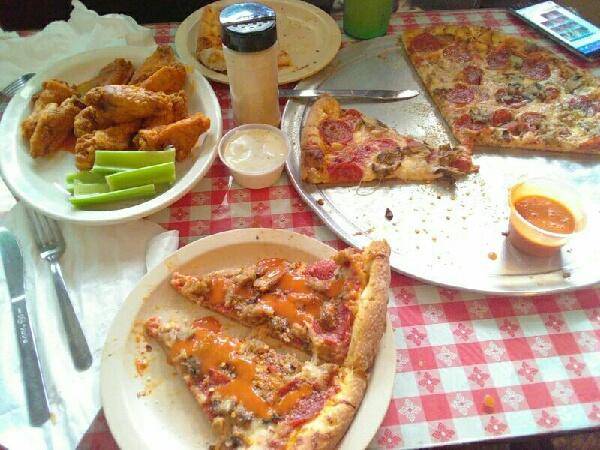 Paisanos Pizza N Pasta | restaurant | 1272 Holden Ave, Orlando, FL 32839, USA | 4078519360 OR +1 407-851-9360