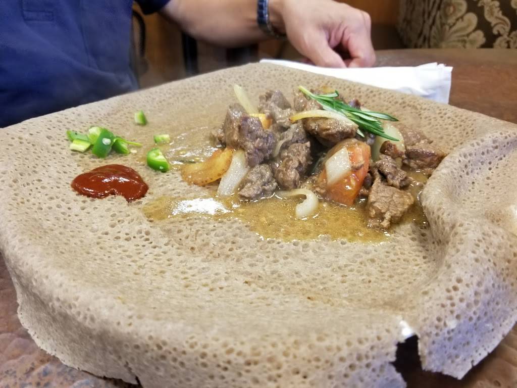 Veras Kitchen | restaurant | 9255 Center St, Manassas, VA 20110, USA | 7034797655 OR +1 703-479-7655