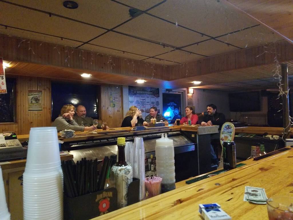 Whats the Point | restaurant | US-12, Fort Atkinson, WI 53538, USA | 9205639992 OR +1 920-563-9992