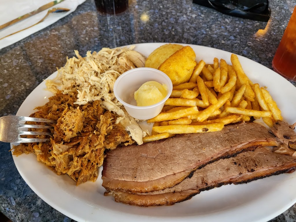 Hassayampa Barbecue | restaurant | 169 E Wickenburg Way, Wickenburg, AZ 85390, USA | 9286846123 OR +1 928-684-6123