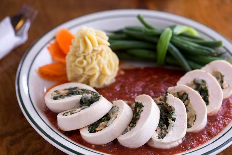 Marco’s Café and Espresso Bar | restaurant | 7910 SW 35th Ave, Portland, OR 97219, USA | 5032450199 OR +1 503-245-0199