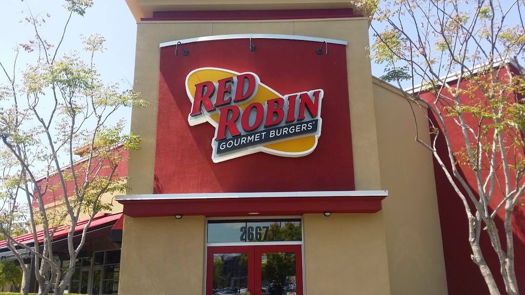 Red Robin Gourmet Burgers and Brews | restaurant | 2667 Park Ave, Tustin, CA 92782, USA | 7142587657 OR +1 714-258-7657