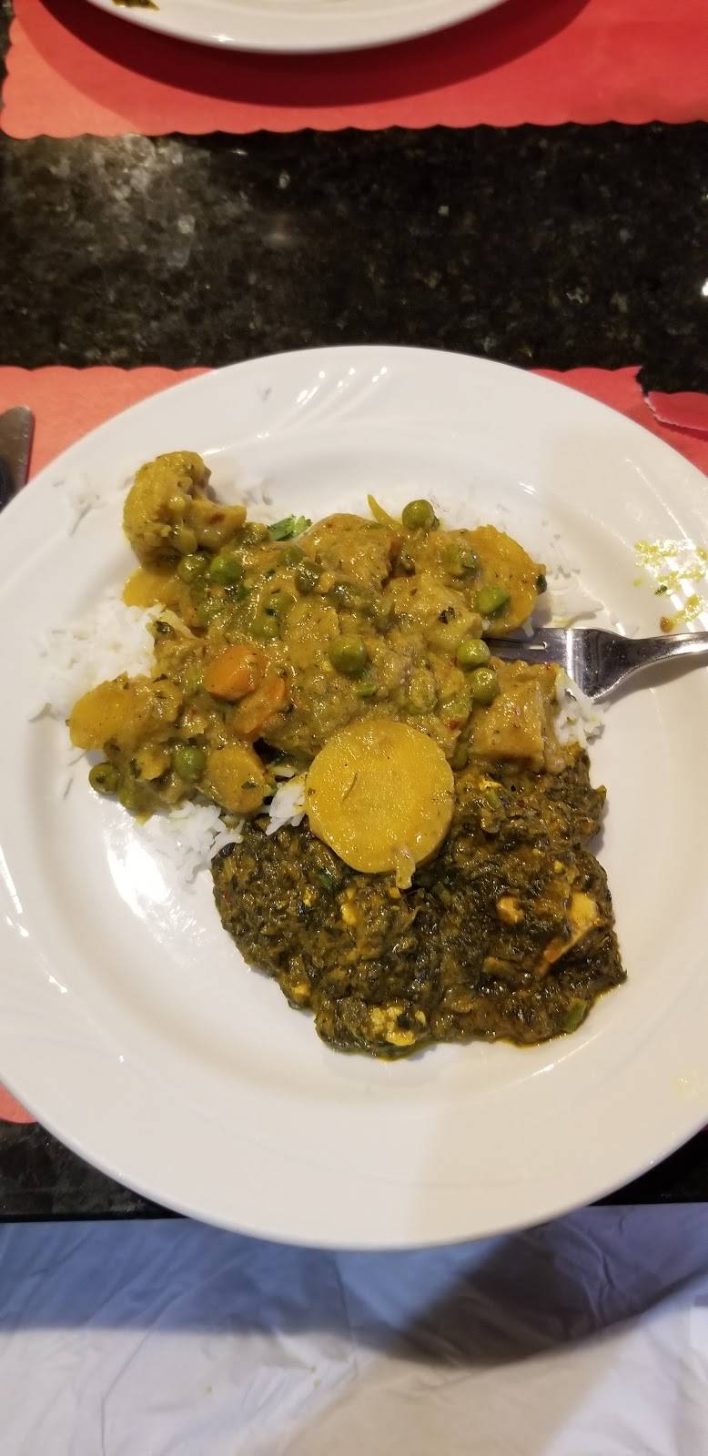 Royal Orchid Bar and Grille Restaurant | restaurant | 1200 N Westshore Blvd, Tampa, FL 33607, USA | 8132823636 OR +1 813-282-3636