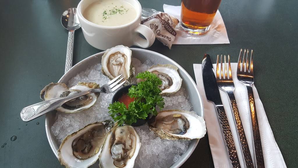 The Lobster Pot | restaurant | 321 Commercial St, Provincetown, MA 02657, USA | 5084870842 OR +1 508-487-0842