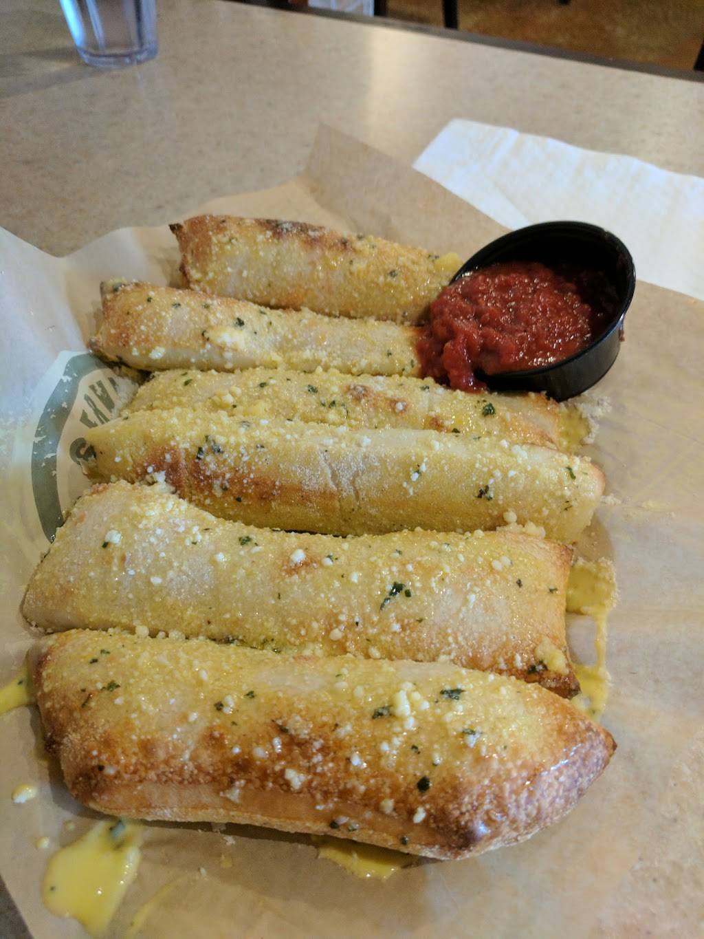 Flippers Pizzeria | meal delivery | 12525 FL-535, Orlando, FL 32836, USA | 4079389633 OR +1 407-938-9633