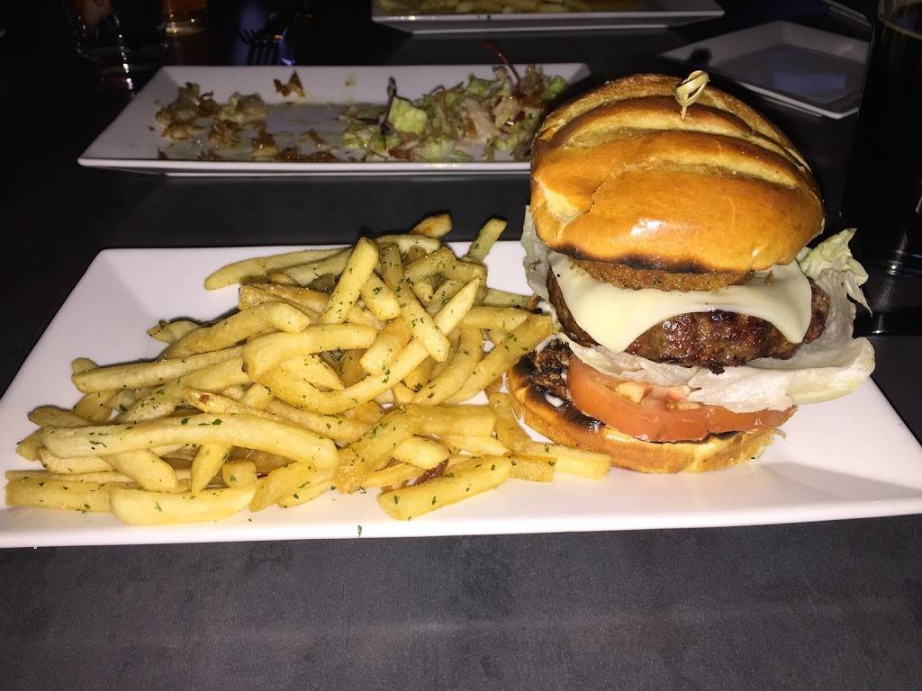 2TWENTY2 | restaurant | 222 Friend St, Boston, MA 02114, USA | 6177233222 OR +1 617-723-3222