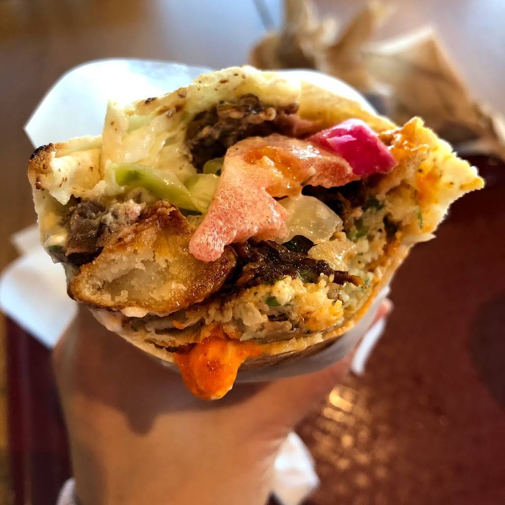 Boustan Vaudreuil | restaurant | 3052 Boulevard de la Gare, Vaudreuil-Dorion, QC J7V 0H1, Canada | 4504244418 OR +1 450-424-4418