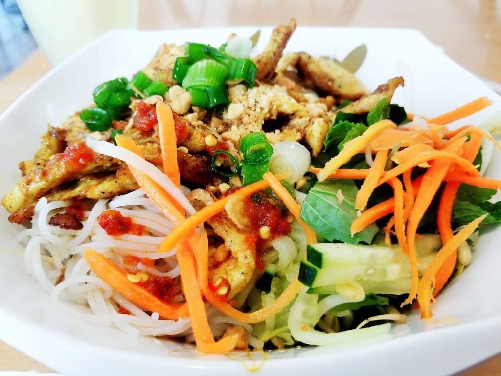 Pho Quyen Vietnamese Restaurant | restaurant | 4505 Park Blvd N #10, Pinellas Park, FL 33781, USA | 7275455678 OR +1 727-545-5678