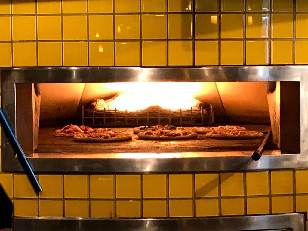 California Pizza Kitchen at Willowbrook | restaurant | 1400 Willowbrook Mall, Spc. 1415 Willowbrook, Wayne, NJ 07470, USA | 9738379501 OR +1 973-837-9501