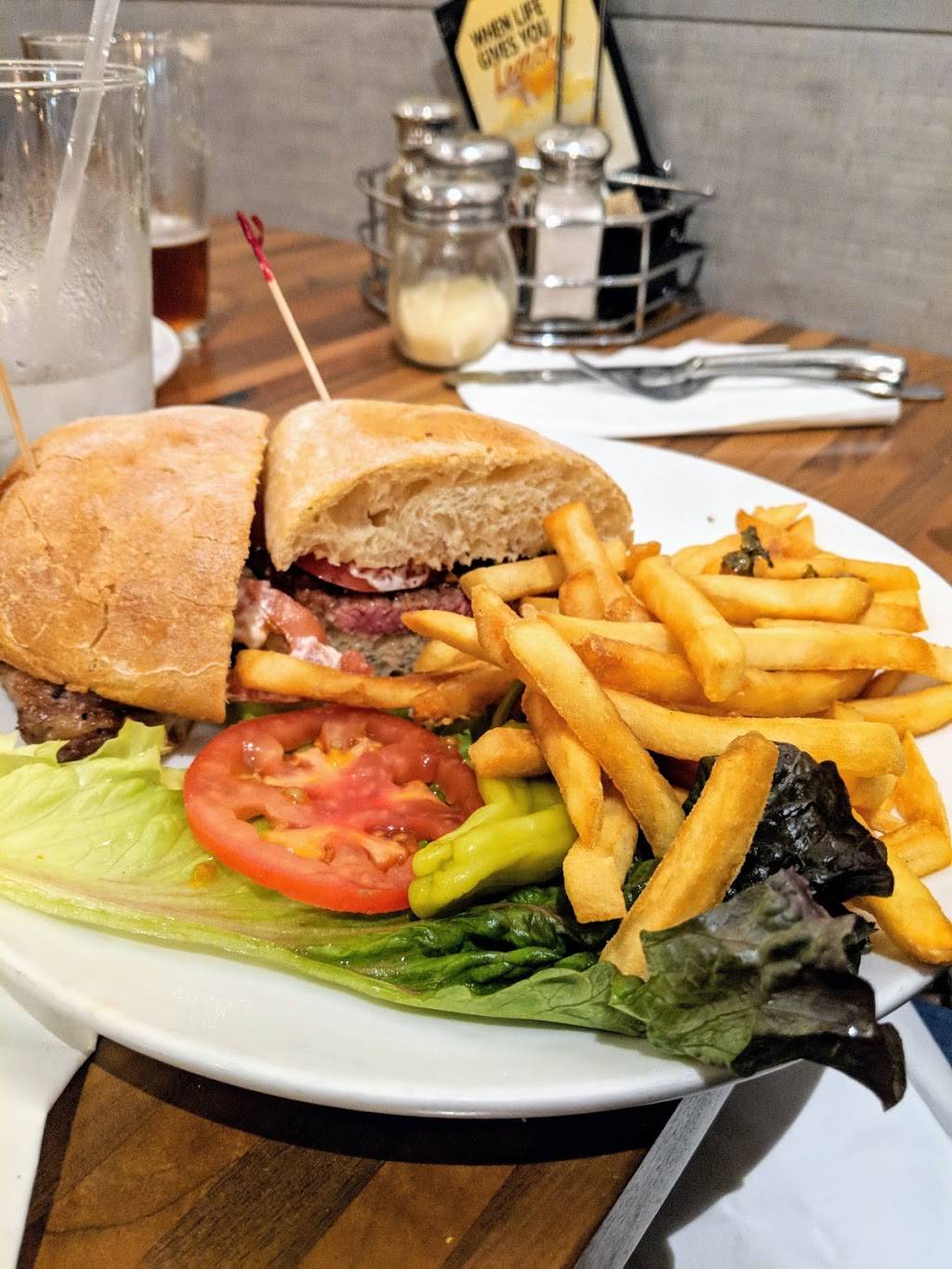 Melos Pizza & Pasta | restaurant | 664 San Ramon Valley Blvd, Danville, CA 94526, USA | 9258206000 OR +1 925-820-6000