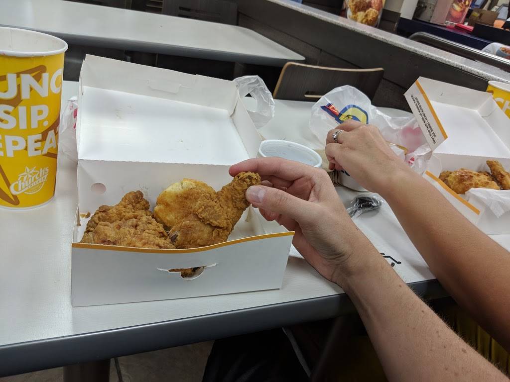 Churchs Chicken | restaurant | 2219 E Fletcher Ave, Tampa, FL 33612, USA | 8139759451 OR +1 813-975-9451