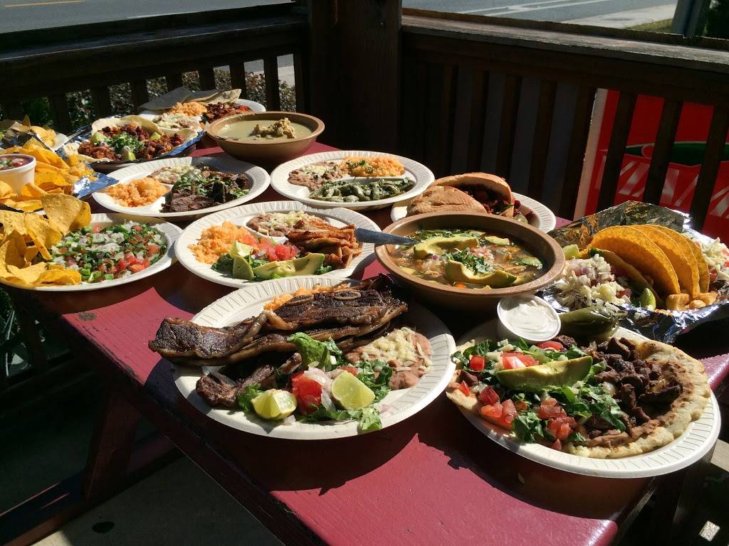 La Tienda | restaurant | 2204 SW 13th St, Gainesville, FL 32608, USA | 3523670022 OR +1 352-367-0022