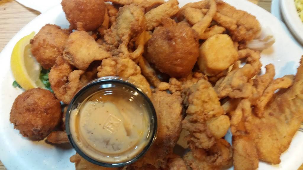 Sams St Johns Seafood Restaurant | restaurant | 4908, 1464 Park Ave, Orange Park, FL 32073, USA | 9042691460 OR +1 904-269-1460