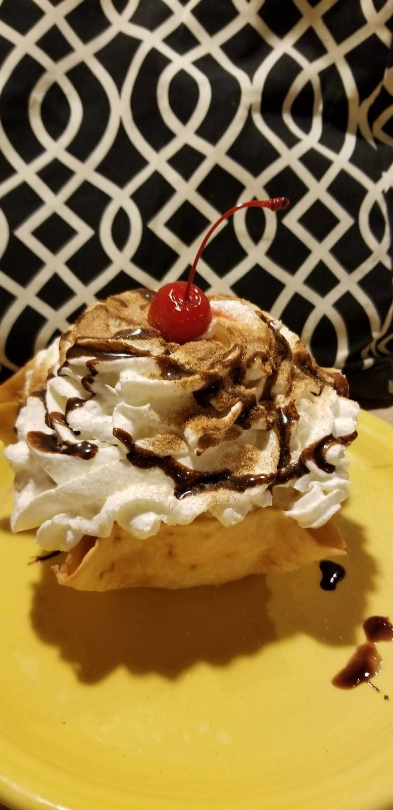 Carisilos | restaurant | 1978 Vandalia St, Collinsville, IL 62234, USA | 6183448495 OR +1 618-344-8495