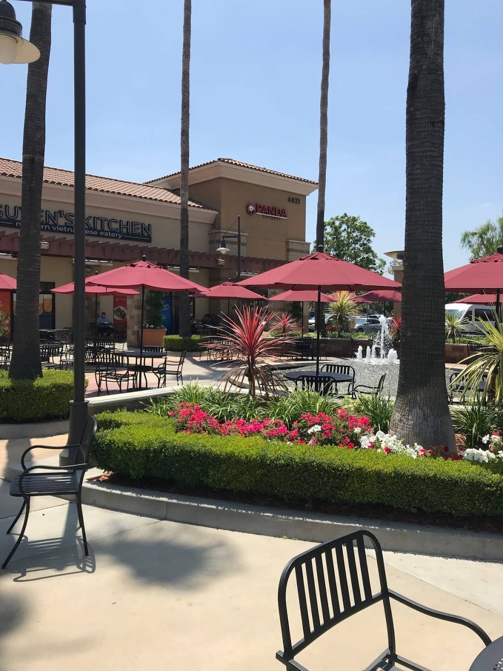 Panda Express | restaurant | 4021 Grand Ave, Chino, CA 91710, USA | 9093132092 OR +1 909-313-2092