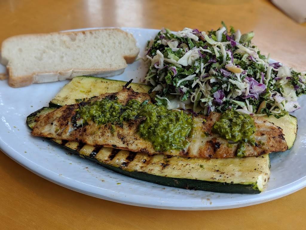 California Fish Grill | restaurant | 13780 Jamboree Rd, Irvine, CA 92602, USA | 9493861980 OR +1 949-386-1980