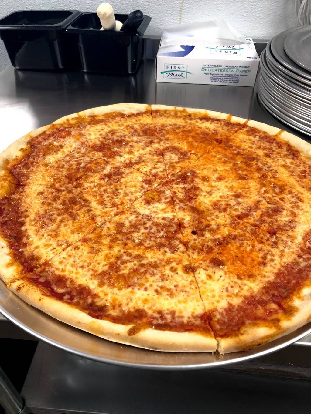 Shesleas Pizzeria | restaurant | 6453 Albemarle Rd, Charlotte, NC 28212, USA | 9803351200 OR +1 980-335-1200