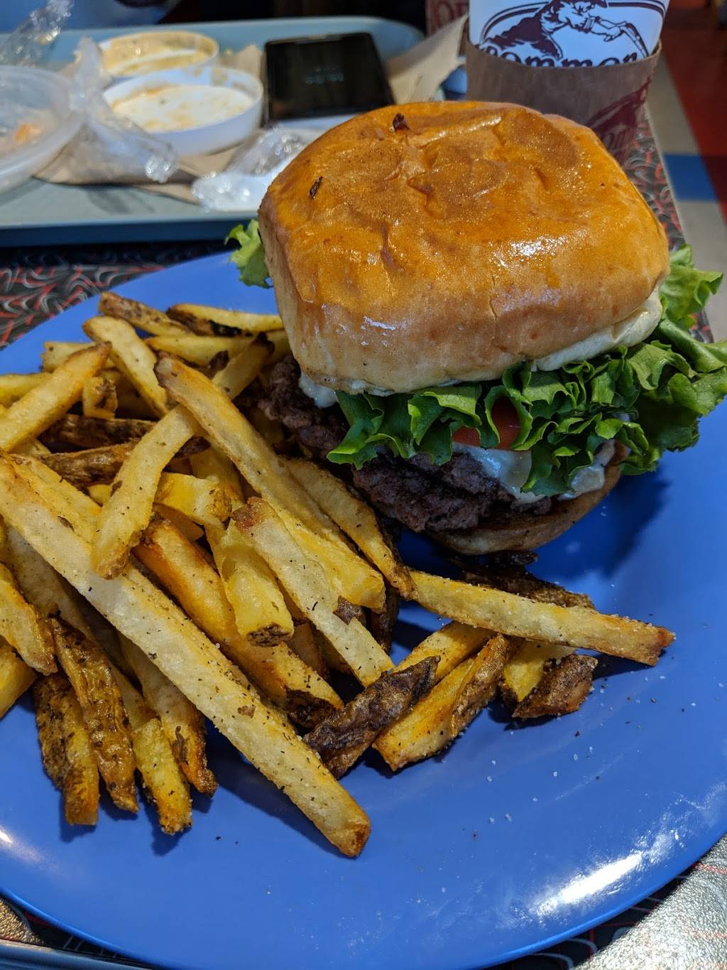 The Common Man Roadside South at the Hooksett Welcome Center | restaurant | Hooksett, NH 03106, USA | 6032105305 OR +1 603-210-5305