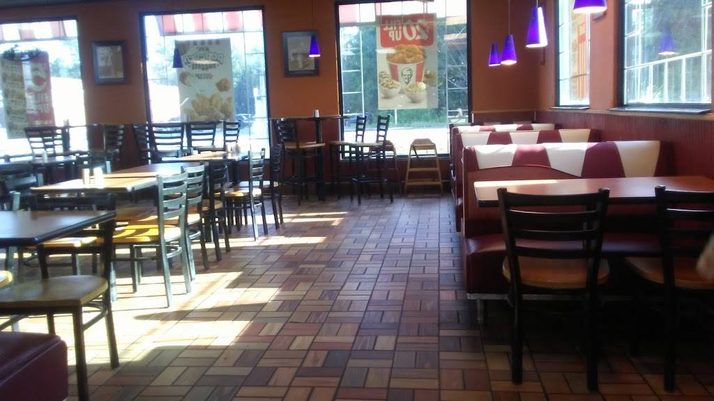 KFC | restaurant | 10170 Dorchester Rd, Summerville, SC 29485, USA | 8438733040 OR +1 843-873-3040