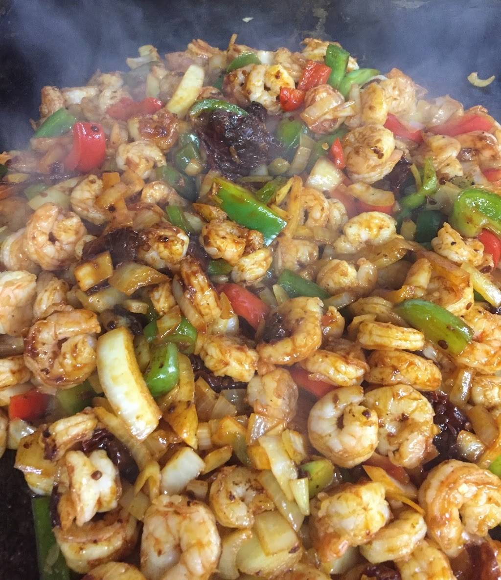 La Michoacana | restaurant | 330 Central Ave, Lake Station, IN 46405, USA | 2199631505 OR +1 219-963-1505