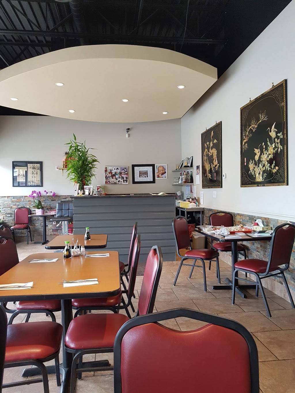 Wongs 2 Go | restaurant | 129 Erie St S, Leamington, ON N8H 3B5, Canada | 5193269049 OR +1 519-326-9049