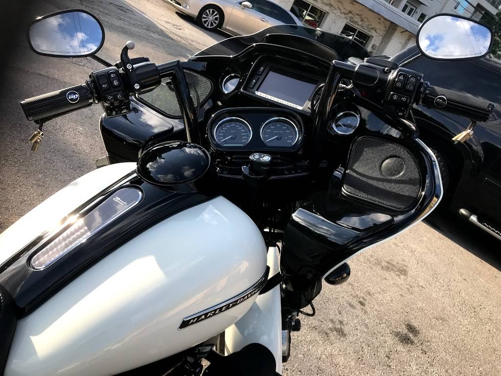 Chuys Restaurants Home Office | restaurant | 1623 Toomey Rd, Austin, TX 78704, USA | 5124732783 OR +1 512-473-2783