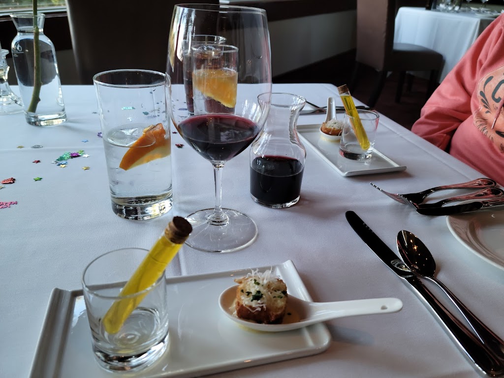 The Bay House at Salishan | restaurant | 7760 US-101, Gleneden Beach, OR 97388, USA | 5419963222 OR +1 541-996-3222