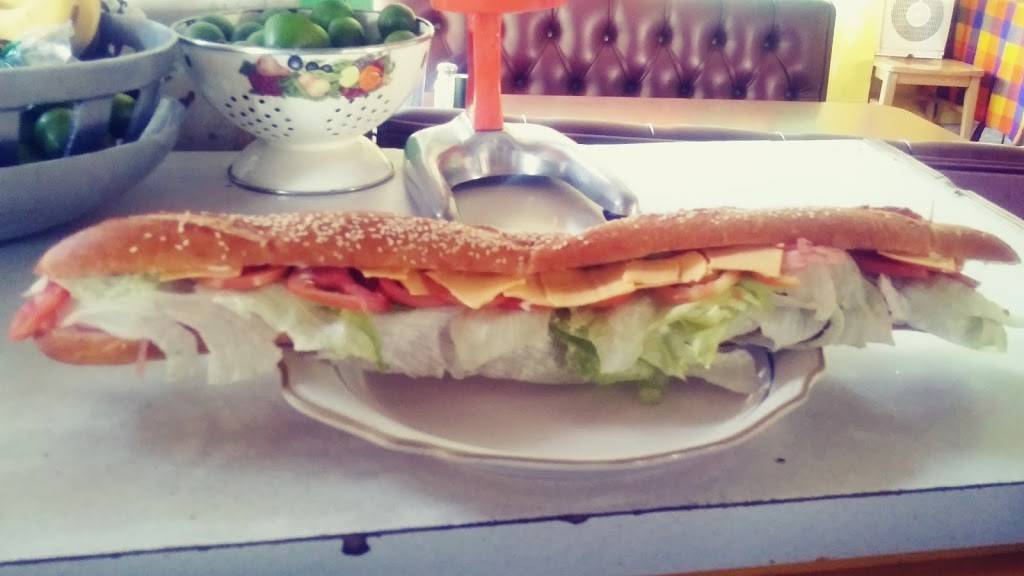 Restaurante EL EDÉN | restaurant | Av. Lázaro Cardenas 10, Predios Urbanos, 22703 Rosarito, B.C., Mexico | 016615273195 OR +52 661 527 3195