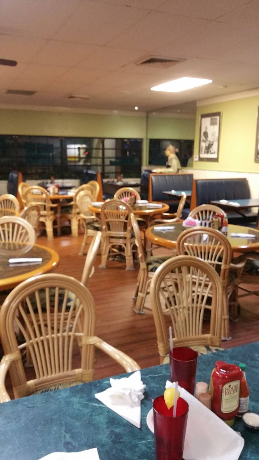 Hilarys Restaurant and Royal Deli | restaurant | 630 Royal Palm Beach Blvd # 2, Royal Palm Beach, FL 33411, USA | 5617907301 OR +1 561-790-7301