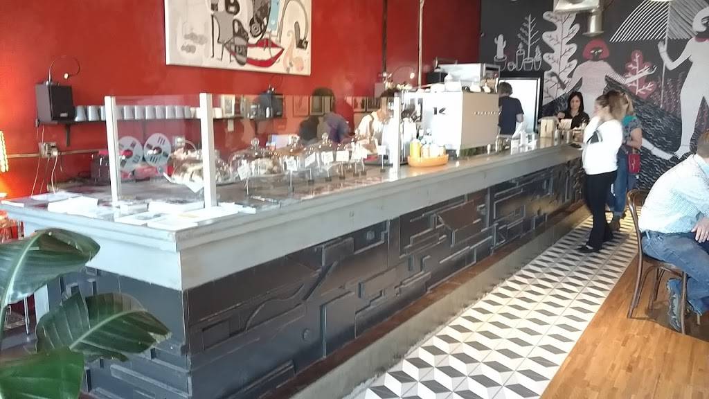 Oloman Cafe | cafe | 10215 Joseph Campau Ave, Hamtramck, MI 48212, USA | 3138005089 OR +1 313-800-5089