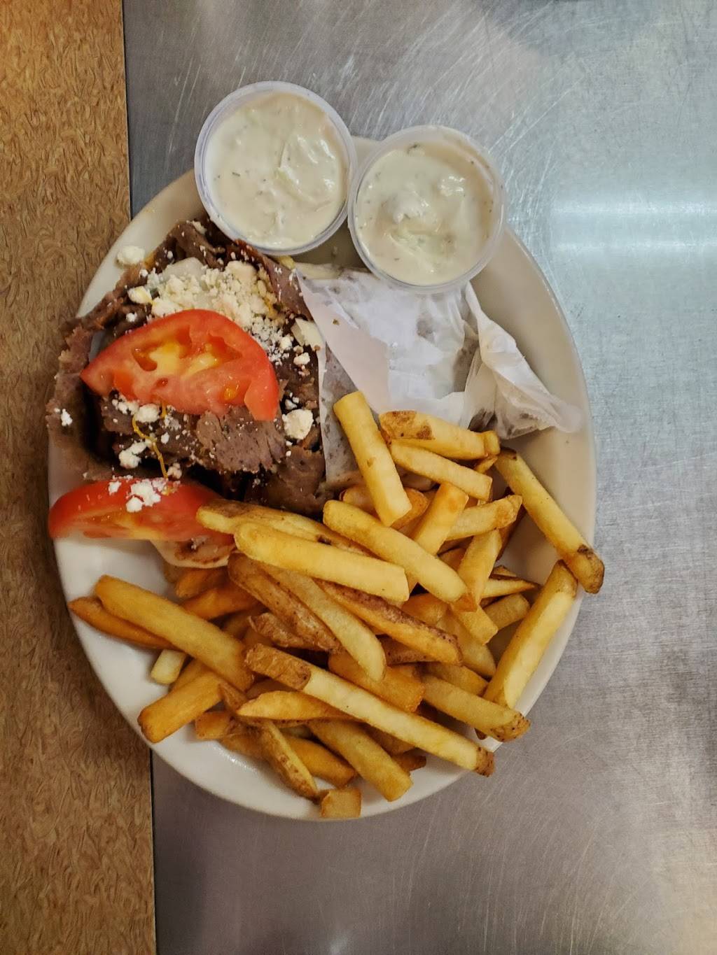 Petes Gyros Place | restaurant | 2819 E Colfax Ave, Denver, CO 80206, USA | 3033219658 OR +1 303-321-9658