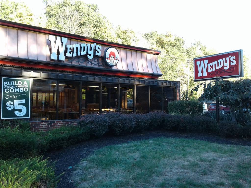 Wendys | restaurant | 380 Richland Ave, Athens, OH 45701, USA | 7405922545 OR +1 740-592-2545
