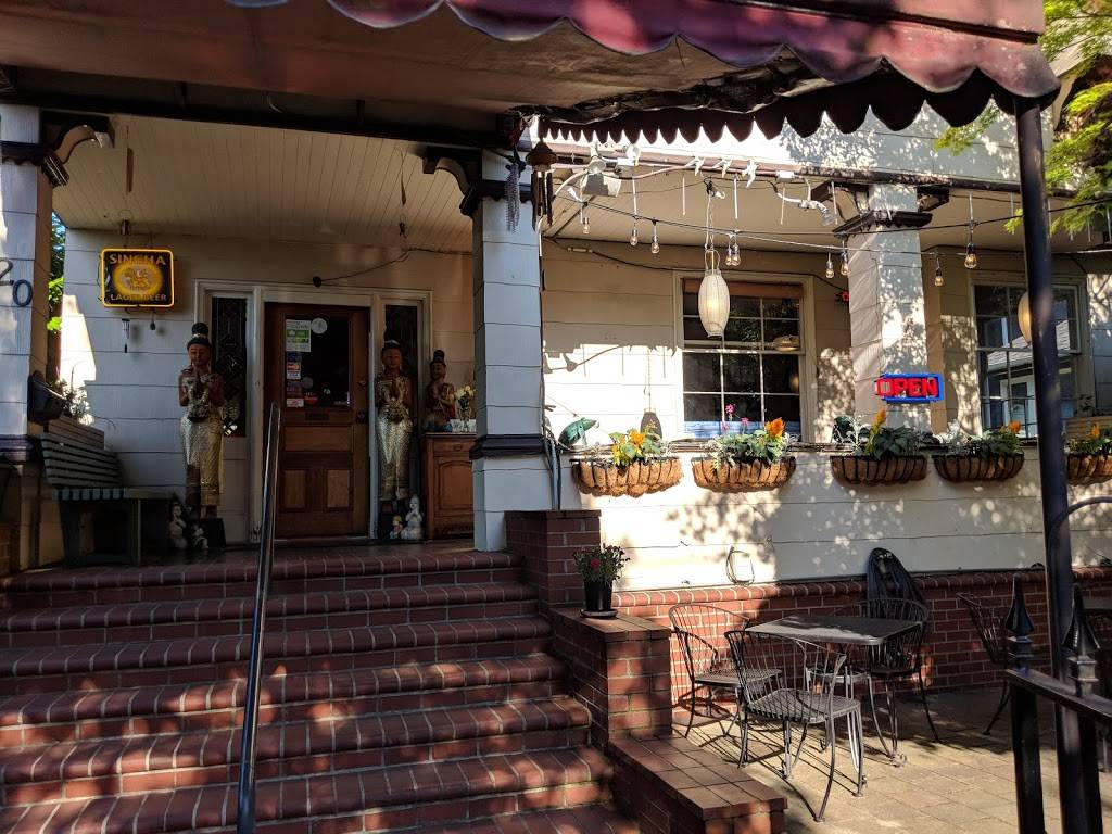 The Thai Kitchen | restaurant | 2220 Queen Anne Ave N, Seattle, WA 98109, USA | 2062858424 OR +1 206-285-8424