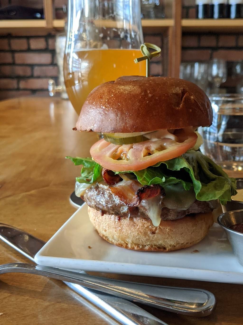 Local 1794 | restaurant | 1794 Danforth Ave, Toronto, ON M4C 1H8, Canada | 4164631794 OR +1 416-463-1794