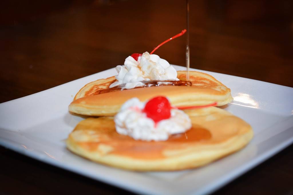 The Old House II | restaurant | 878 E Main St, Stamford, CT 06902, USA | 2036148685 OR +1 203-614-8685