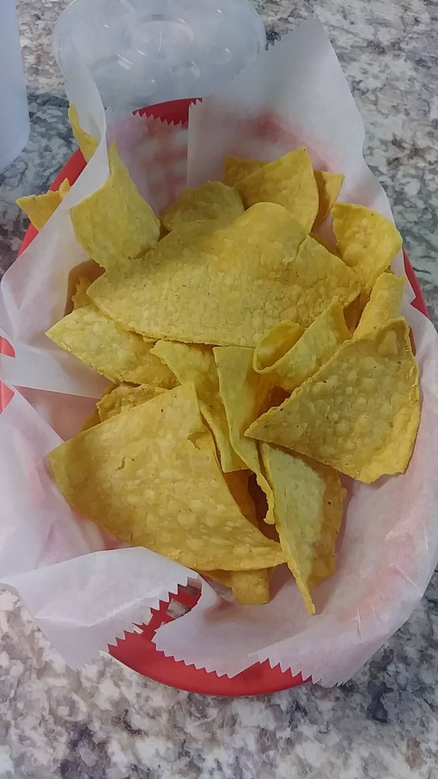 Restaurant El Charro | restaurant | 4105 Agnes St, Corpus Christi, TX 78405, USA | 3618871887 OR +1 361-887-1887