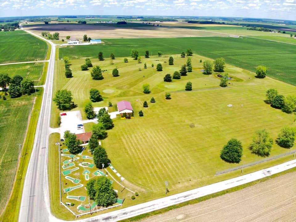 Hollow Acres Golf Center | restaurant | 8291 US-421, Monticello, IN 47960, USA | 5749652182 OR +1 574-965-2182
