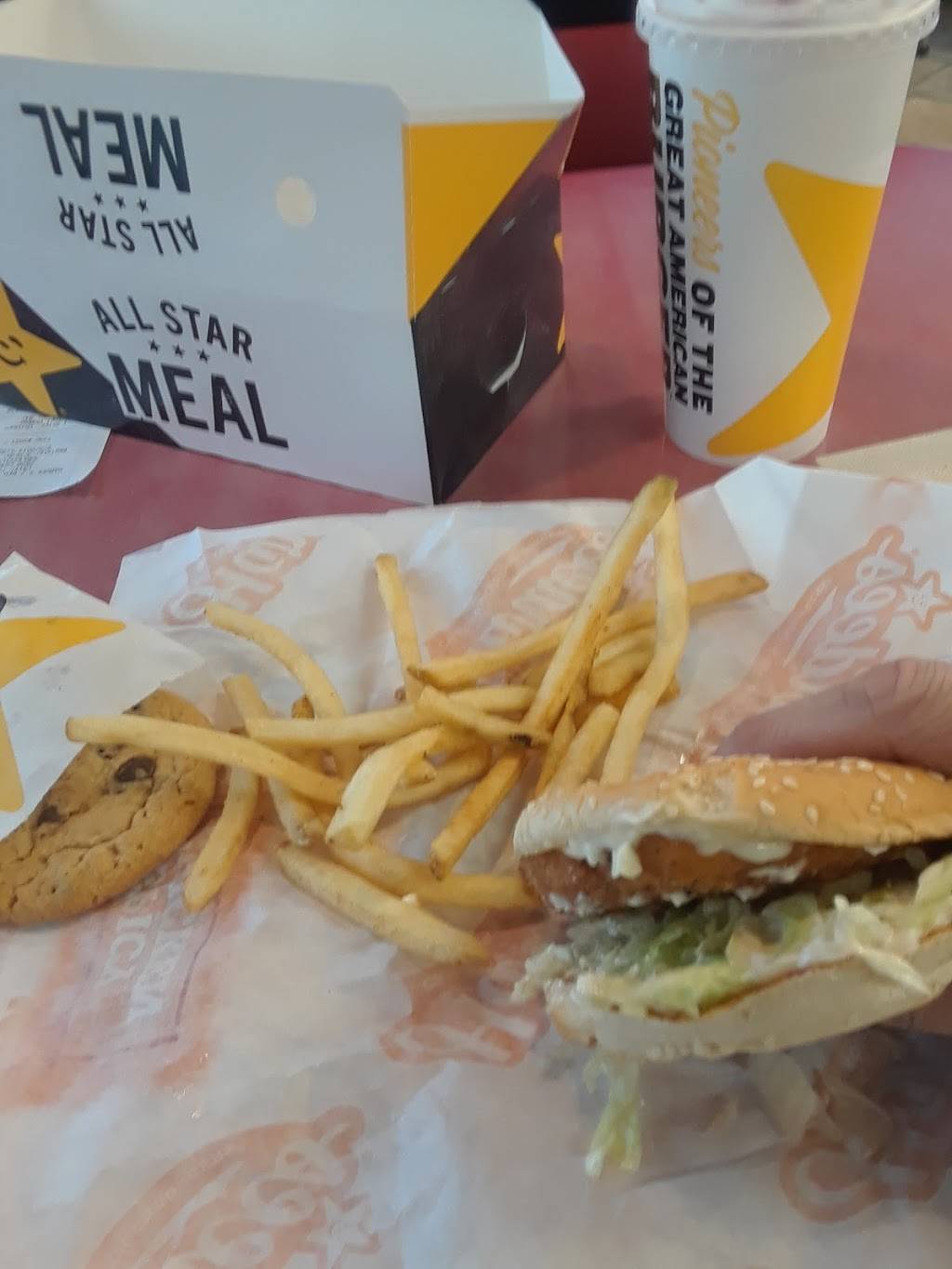 Hardees | restaurant | 2500 Conner St, Noblesville, IN 46060, USA | 3177734642 OR +1 317-773-4642