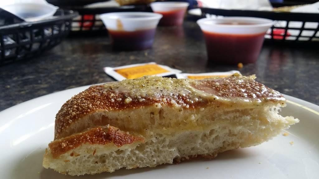 Pizza Hut | restaurant | 6825 Tilton Rd, Egg Harbor Township, NJ 08234, USA | 6096412499 OR +1 609-641-2499