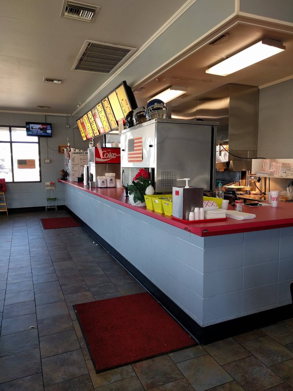 Leaders | restaurant | 203 W Cornerview St, Gonzales, LA 70737, USA | 2256477162 OR +1 225-647-7162