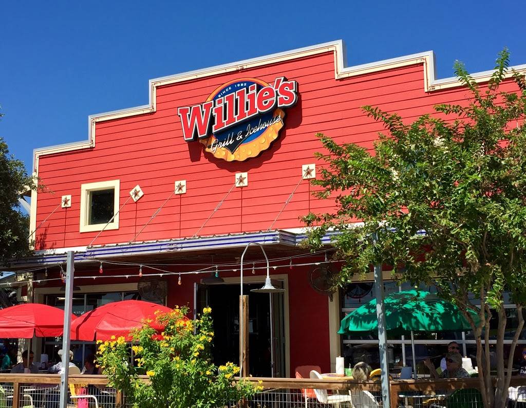 Willies Grill & Icehouse | restaurant | 4051 N Loop 1604 W, San Antonio, TX 78257, USA | 2104934333 OR +1 210-493-4333
