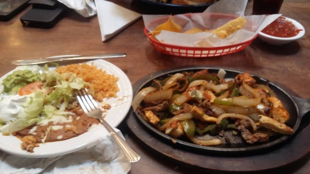 El Rodeo | restaurant | 4659 Jonestown Rd, Harrisburg, PA 17109, USA | 7176525340 OR +1 717-652-5340
