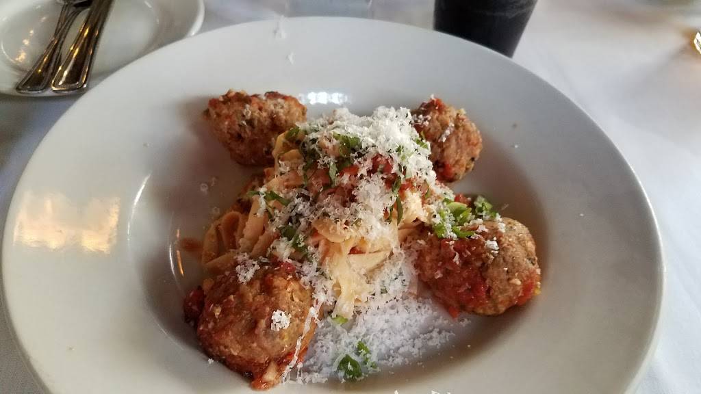 Botticellis | restaurant | 1321 S Congress Ave, Austin, TX 78704, USA | 5129161315 OR +1 512-916-1315