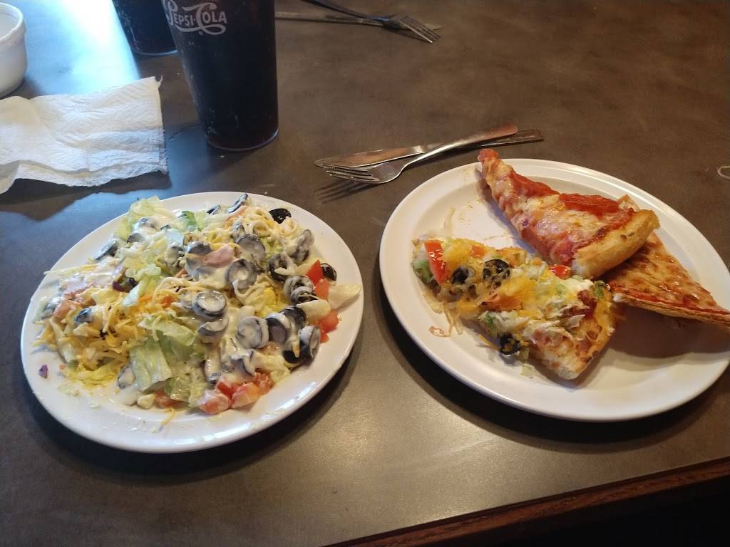 East of Chicago | restaurant | 316 Walton St W, Willard, OH 44890, USA | 4199354008 OR +1 419-935-4008