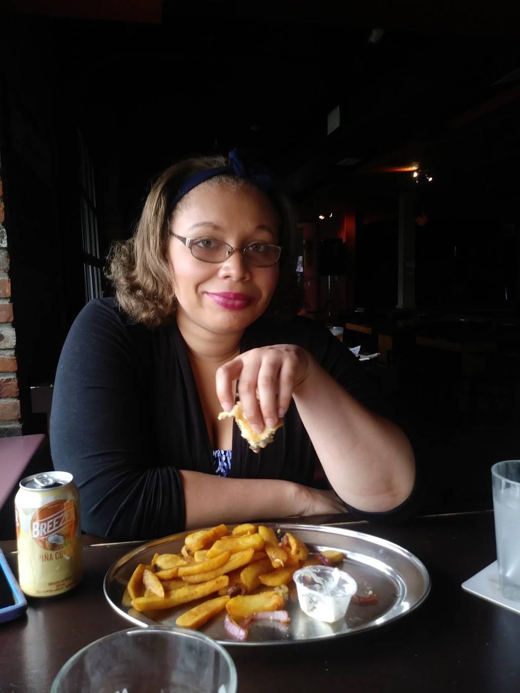 Good Time Charly Bar & Grill | restaurant | 4715 Tecumseh Rd E, Windsor, ON N8R 1A1, Canada | 5199480600 OR +1 519-948-0600