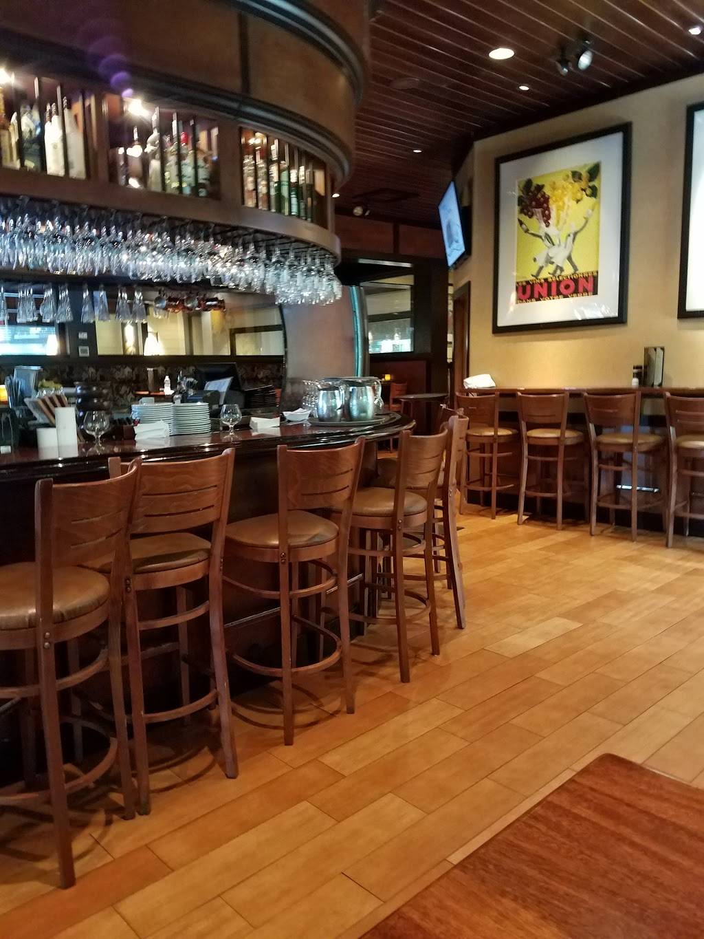 Stonewood Grill & Tavern | restaurant | 17050 Palm Pointe Dr, Tampa, FL 33647, USA | 8139780388 OR +1 813-978-0388